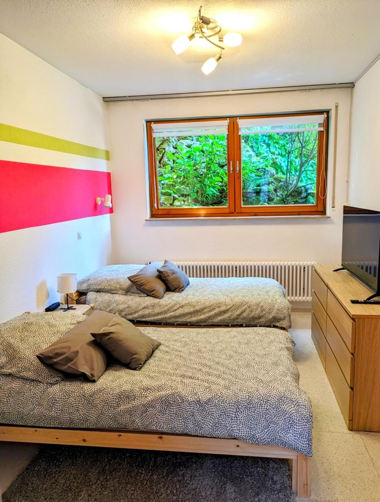 4 Zimmer Geraeumige Und Ruhig Gelegene Ferien- Und Monteurwohnung Nur Fuer Sie Allein Aujvari Vermietungen Spiegelberg Екстериор снимка