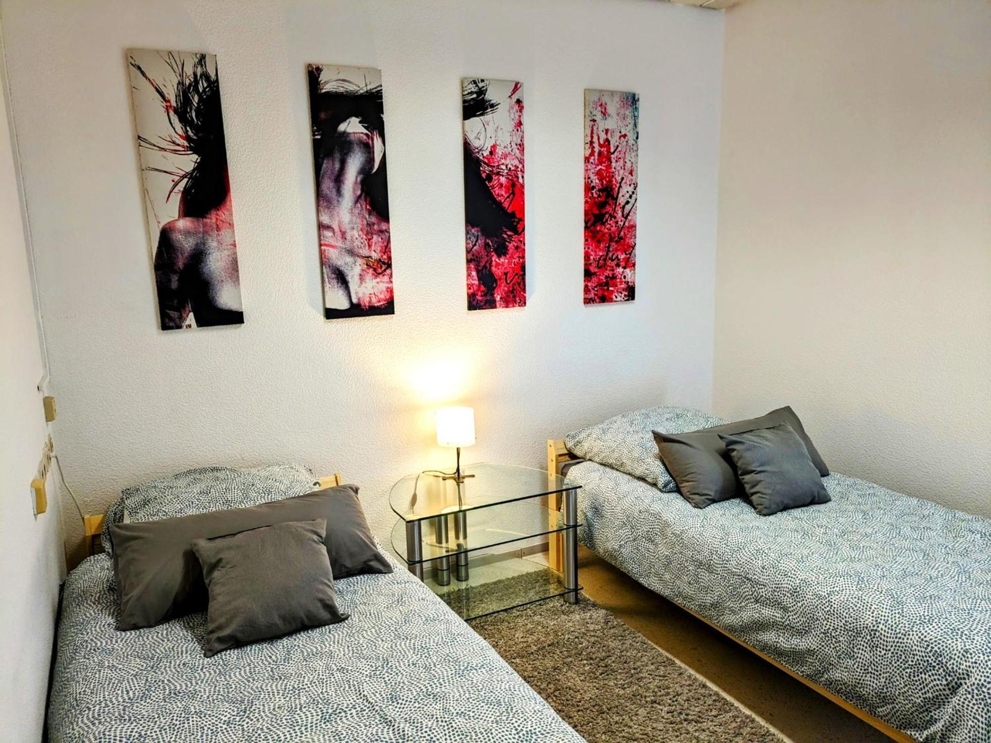 4 Zimmer Geraeumige Und Ruhig Gelegene Ferien- Und Monteurwohnung Nur Fuer Sie Allein Aujvari Vermietungen Spiegelberg Екстериор снимка